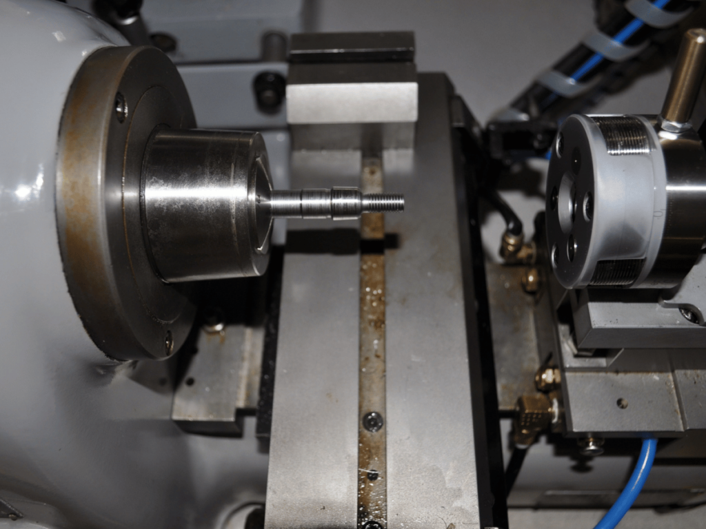 Overcoming Common Challenges in Thread Rolling Machines 2